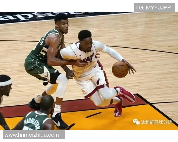 11月23日热火对阵雄鹿精彩直播录像回放全程回顾与分析 11月23日热火对阵雄鹿精彩直播录像回放全程回顾与分析