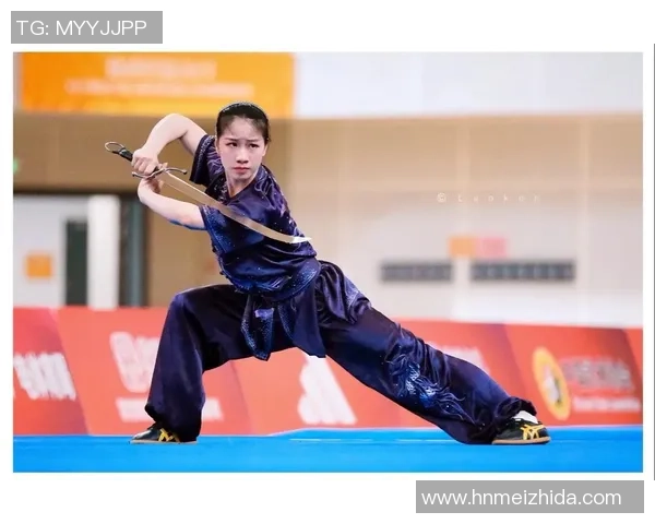 十五运会功夫套路决赛在广州南沙开赛,世界冠军梁壁荧复出摘铜 十五运会功夫套路决赛在广州南沙开赛,世界冠军梁壁荧复出摘铜